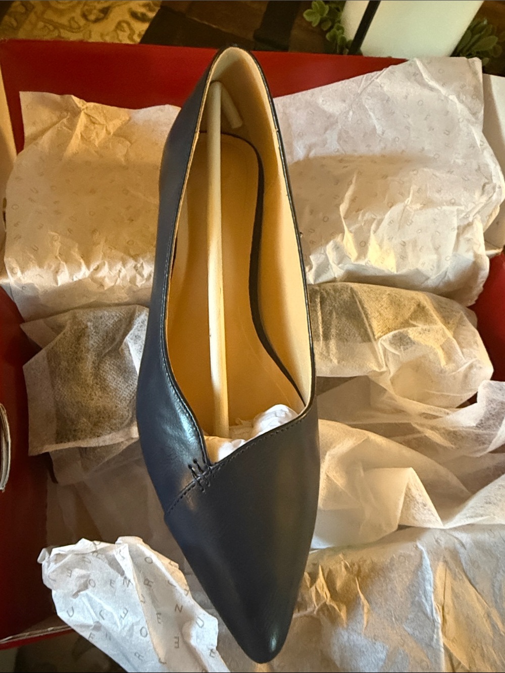 Journee Collection Navy Pointed Toe Leather Flats